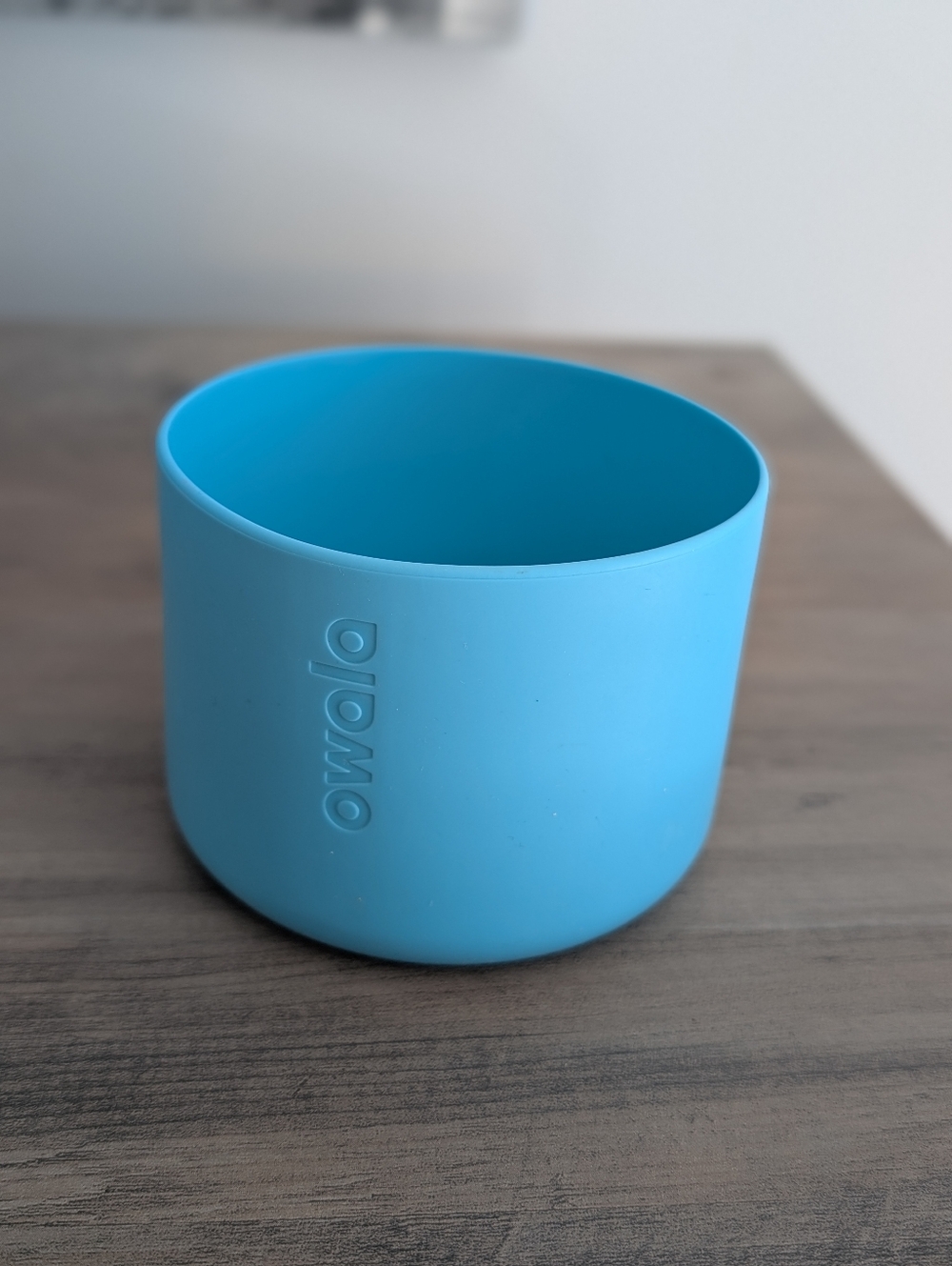Owala Bright Blue Silicone Bottle Boot. Fits 40oz.